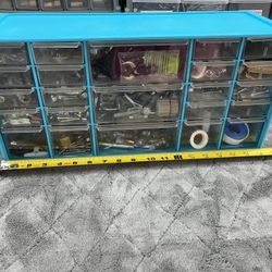 MISC PARTS ORGANIZER (HARDWARE INCLUDED)