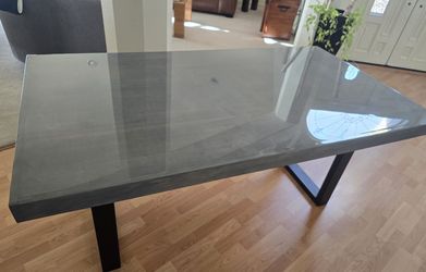 Beautiful!! Grey Designer  Dining Table 