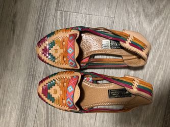 Traditional Mexican Huarache Sandals 