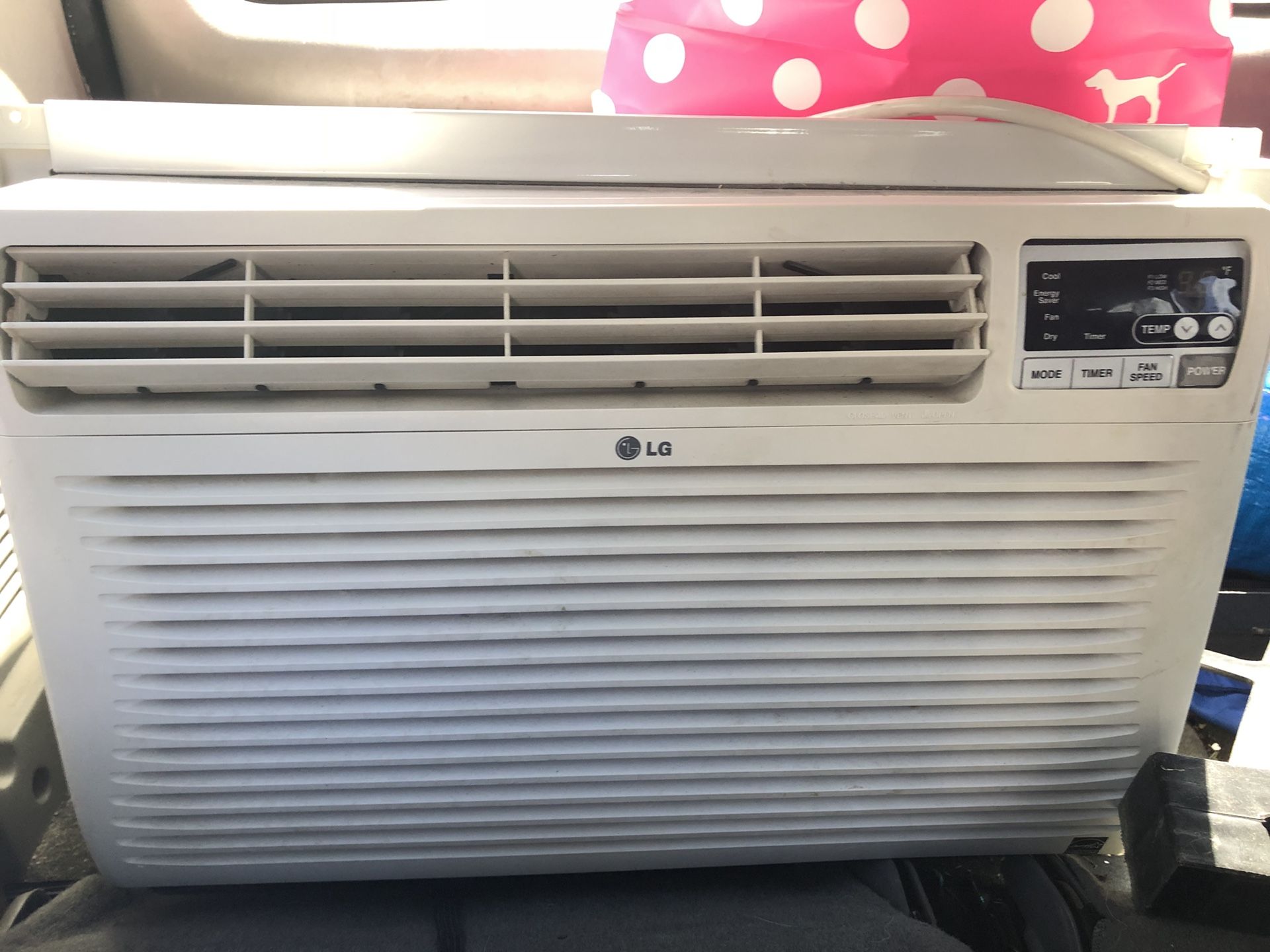 12,000 btu used one season paid 350$