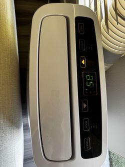 SereneLife Portable AC unit 14,000 BTU with remote