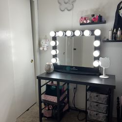 Impressions Vanity
