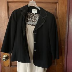 Women’s Clothes Size 16