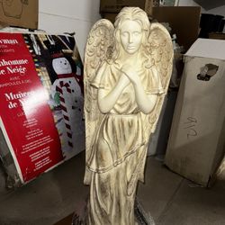 Angel Statue 