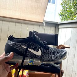 Nike Vapor Max : Size 10