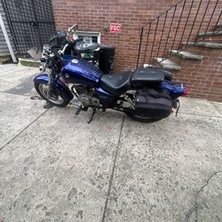 2007 Suzuki GZ250