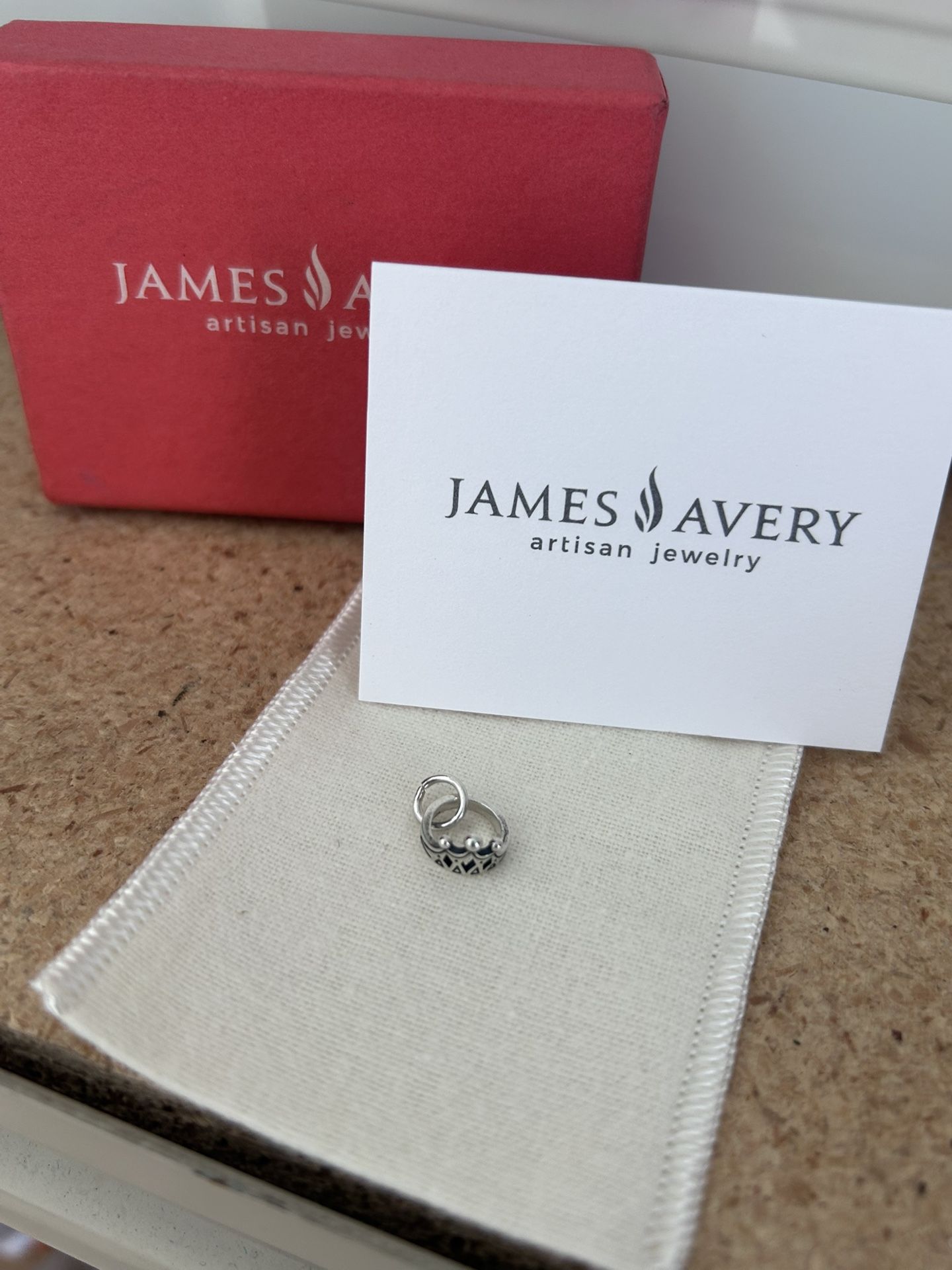 James Avery