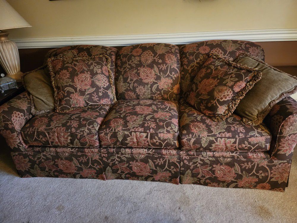 Like NEW Sofa