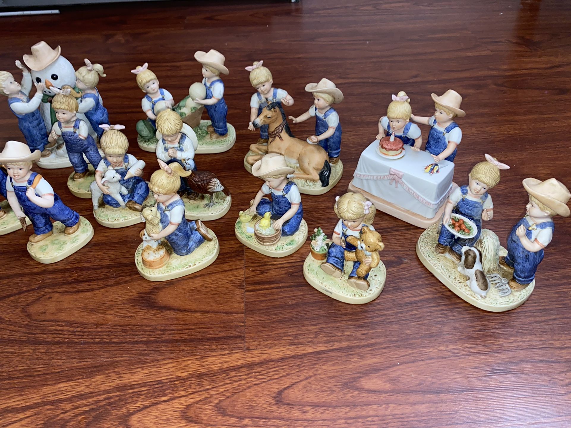 Denim Days figurines for Sale in South Corning, NY OfferUp