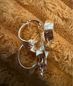 Earring