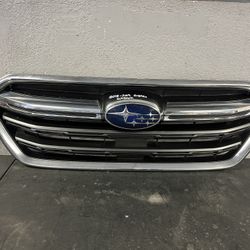 2018-2019 SUBARU OUTBACK GRILL OEM USED