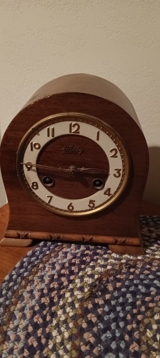 Clock Welby Vintage
