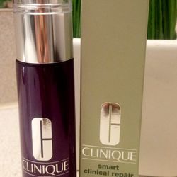 Clinique  Smart