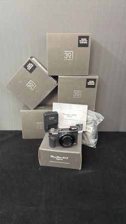 Canon PowerShot G7 X Mark III Kit (30th Anniversary Graphite Limited Edition)