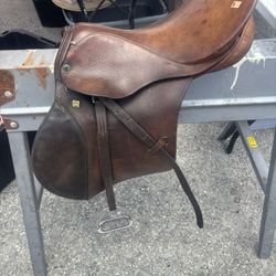 NEED GONE TODAY... British English Saddle.  