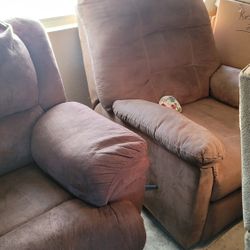 Couch And 3 Matching Chairs All Recliners 