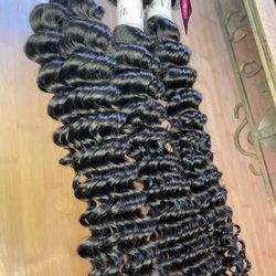 Human Hair Extensions https://offerup.com/redirect/?o=V3d3LlNob3BiZWx1eHVyeS5Db20=