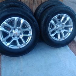 2026 NEW OEM ORIGINAL TAKEOFFS CHEVY SILVERADO RST 18 INCH TIRES MICHELIN NEW 100  %  $ 1100 