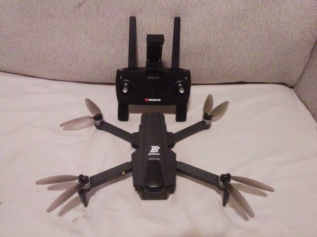 Bezgar-901-3-Axis GPS Foldable Drone with 4K Camera