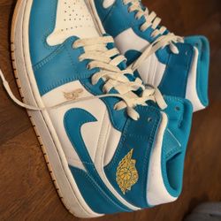 Air Jordan 1 Mid “ Aquatone “