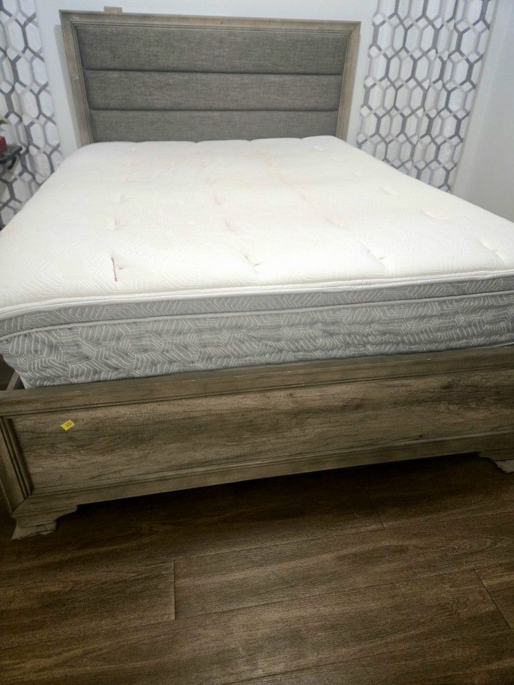 Queen BED Frame, Mattress box and mattress