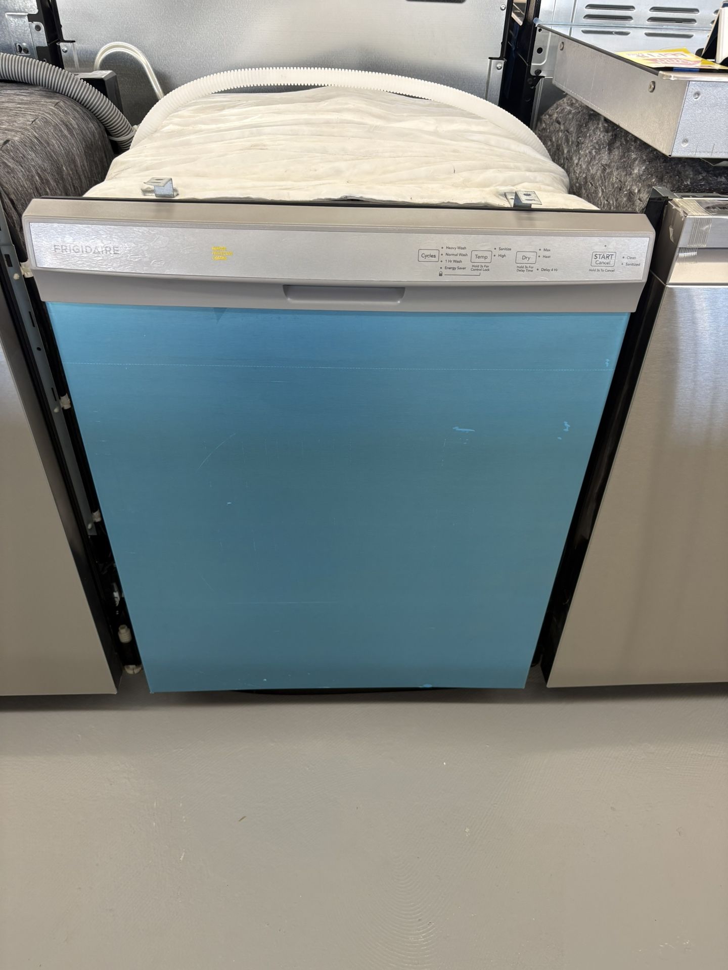 Frigidaire 24 in Front Control Built-In Tall Tub Dishwasher in Stainless Steel with 4-cycles and DishSense Sensor Technology