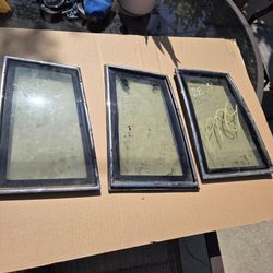 81-87 Buick Regal, Quarter window, LH, parts