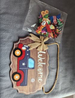 Sign With Attachable Items