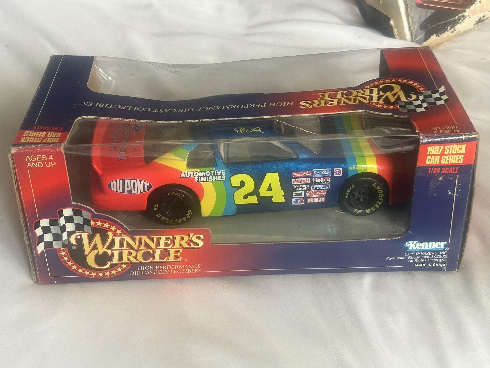 Jeff Gordon 24 Winners Circle Die Cast Heavy Metal