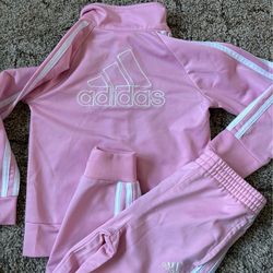 Girls Adidas Outfit size 4t