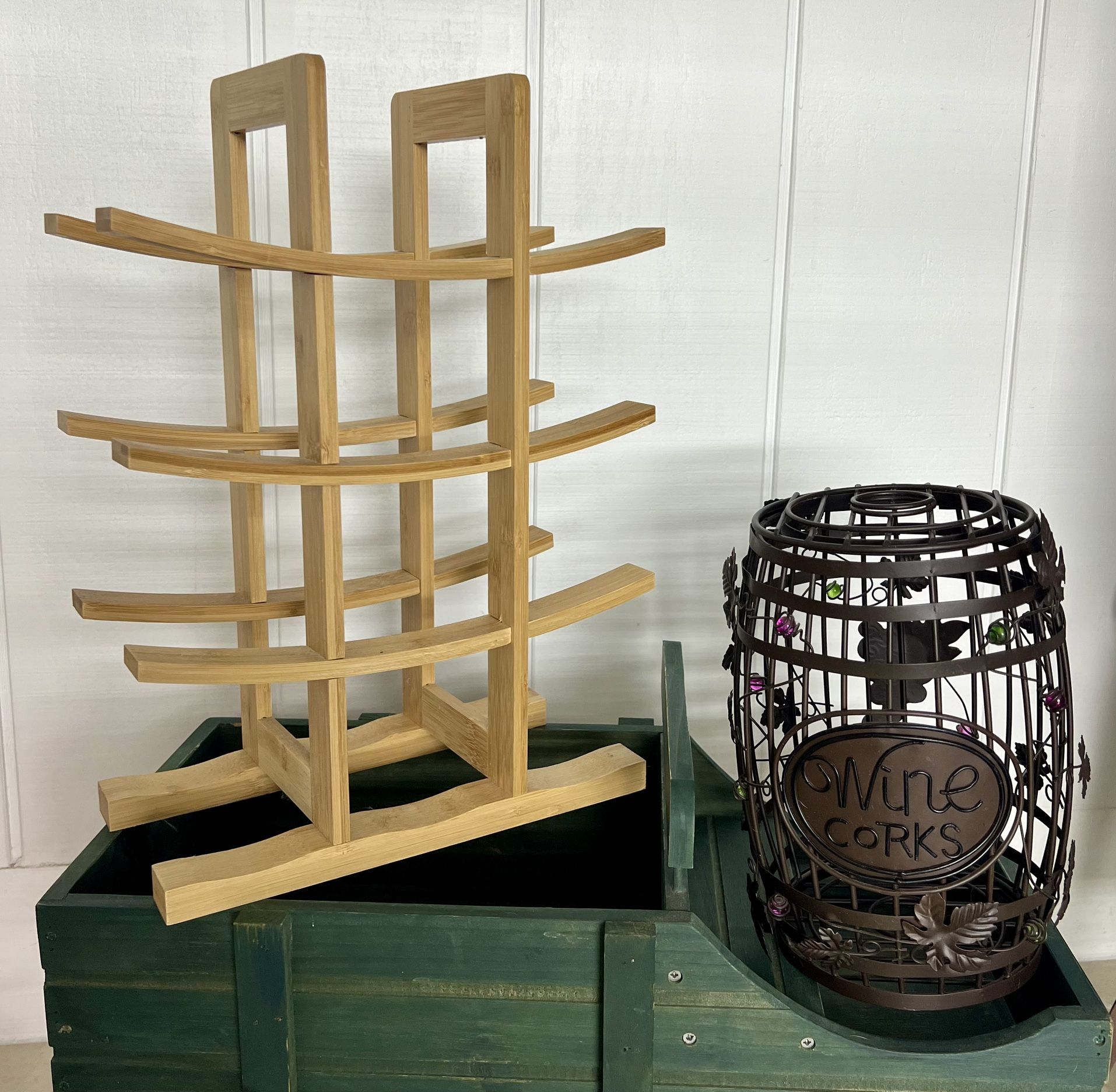 Wine Rack & Cork Holder