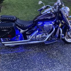 Suzuki Boulevard C50