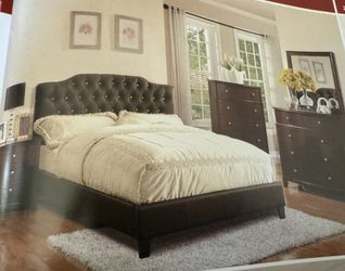 Queen Bed