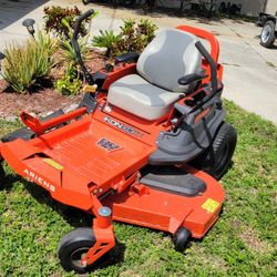 Zero turn mower like new