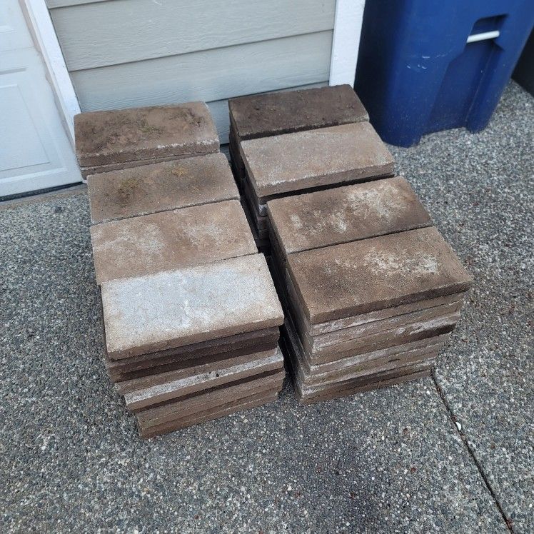 83 Concrete Step Stones Pavers (16" x 8")