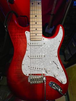 Indio Cali DLX Flamed Maple Top Electric Guitar - Trans Red, With Gig Bag, Strap and stand