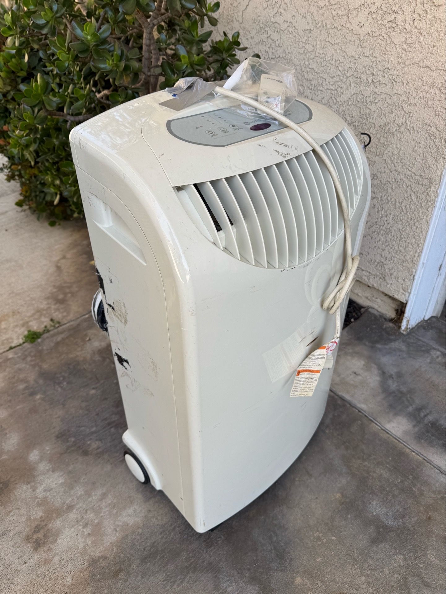 Maytag portable air conditioner