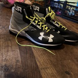 Under Armour Football Shoes 