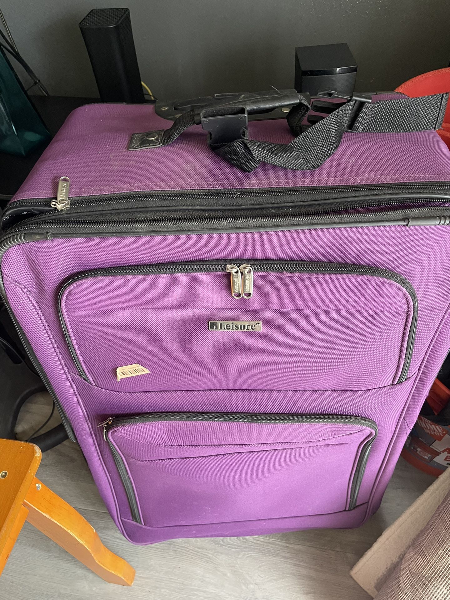 Suitcase 31 In