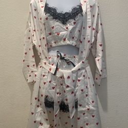 Bathrobo And 4 piece Lingerie Size M-L-XL 