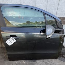 Chevrolet Volt Front Door Passenger Side RH 2011 - 2015 ; J452