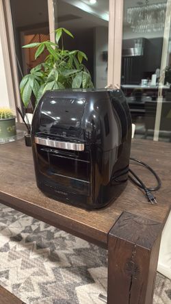Lightly used Airfryer
