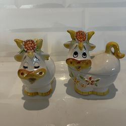 Vintage Lefton Bossie Adorable Cow Anthropomorphic Ceramic Sugar Bowl & Creamer