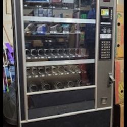Snack Vending Machine 
