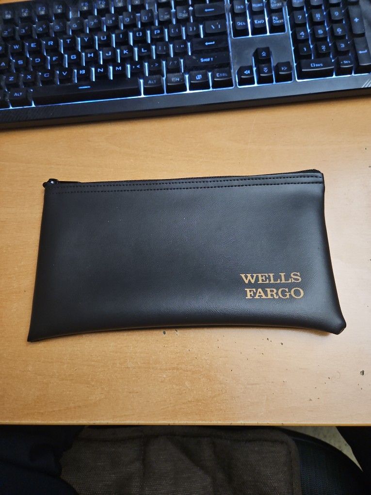 Wells Fargo Leather Money Deposit Pouch Bag
