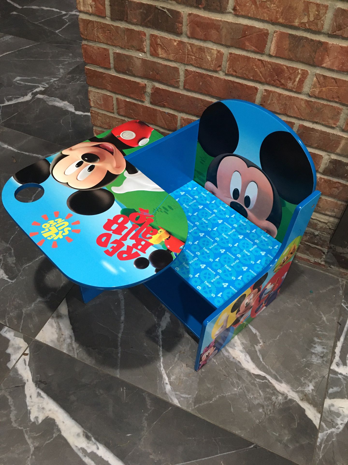 Child Mickey Mouse Desk