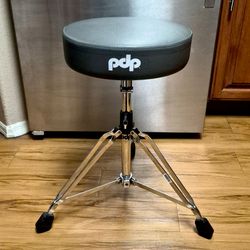 PDP by DW Gravity Series Medium Weight Round Top Drum Throne Gray