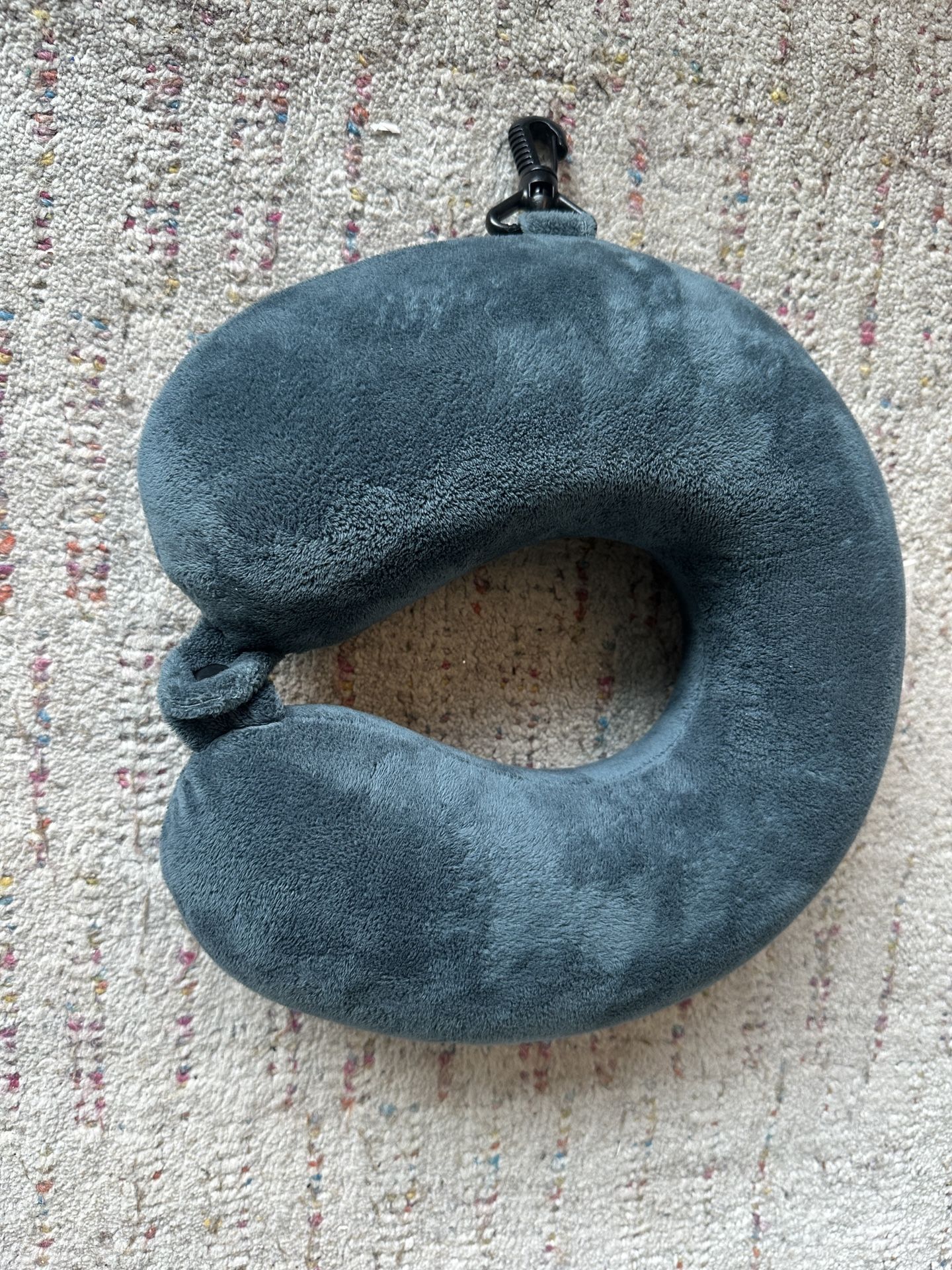 Travel / flight pillow , memory foam