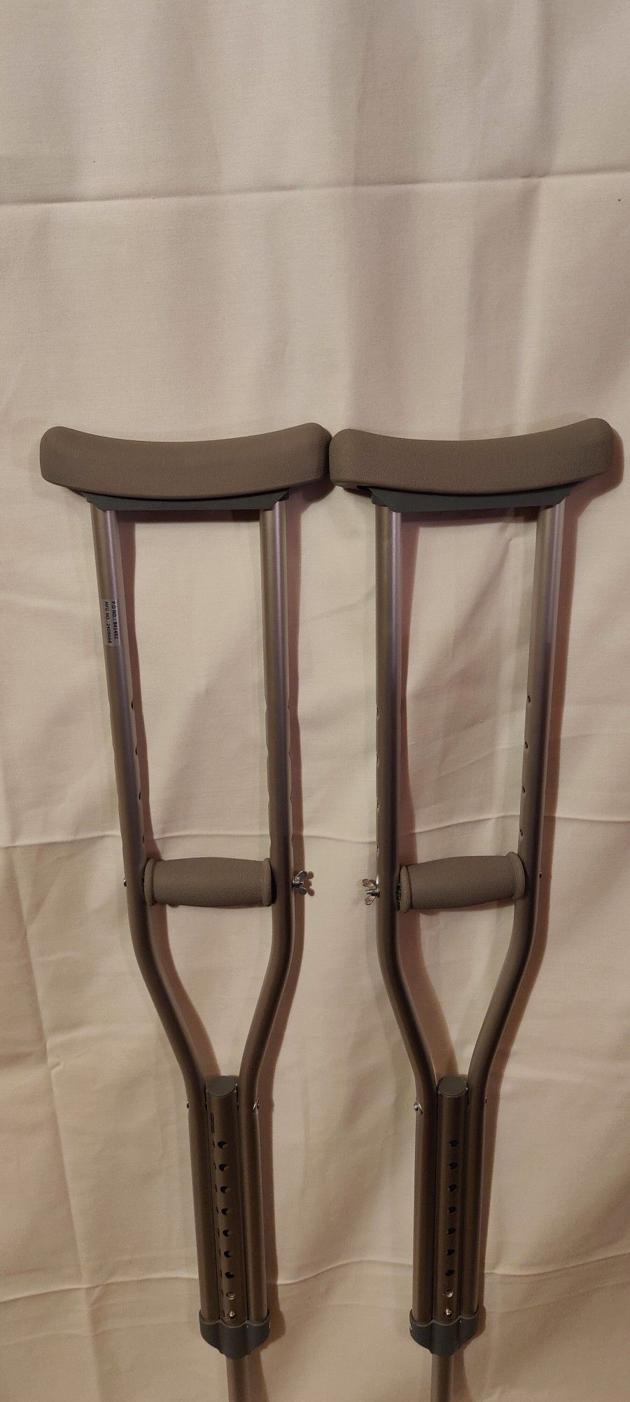 New!  Crutches Small Adult / Child. Easily Adjustable.  Lightweight, 4' 6" to 5' 2" Heights 
