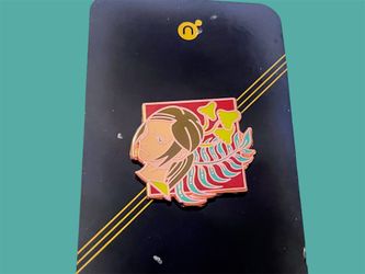 The Last Of Us 10th Anniversary Gallery Nucleus Ellie Enamel Pin